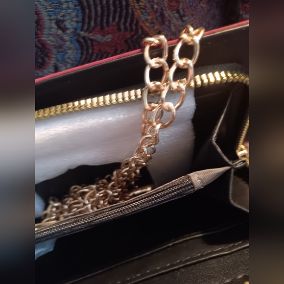 BRAND NEW KATE SPADE WRISTLET AND ALBA CROSSBODY WINE BUNDLE - Picture 10 of 13